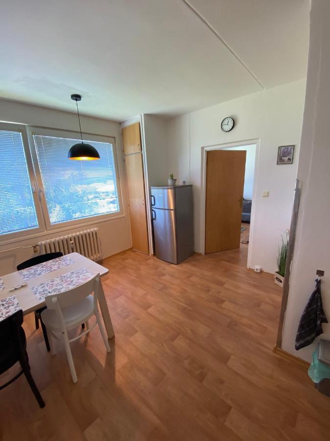Klidny Byt Na Okraji Trutnova Lejlighed Eksteriør billede
